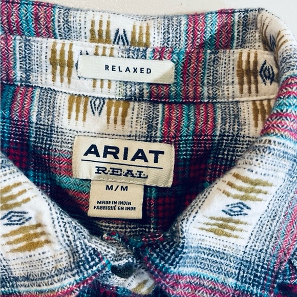 Ariat Tops - Ariat Women’s Medium Button Down Colorful Plaid Relaxed Shirt GUC